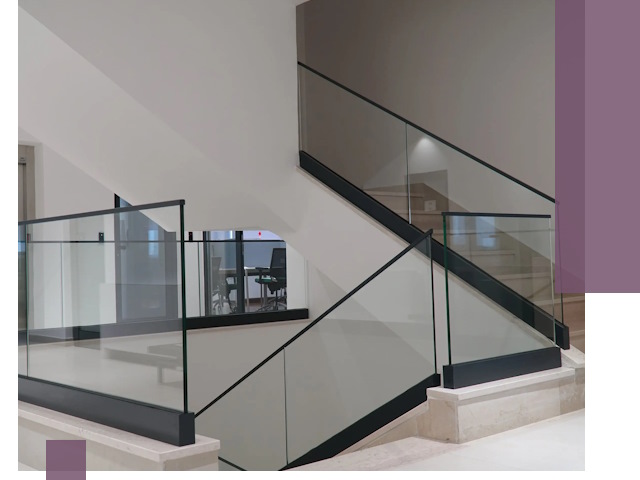 Стеклянные перила премиум-класса с установкой в Кызыле