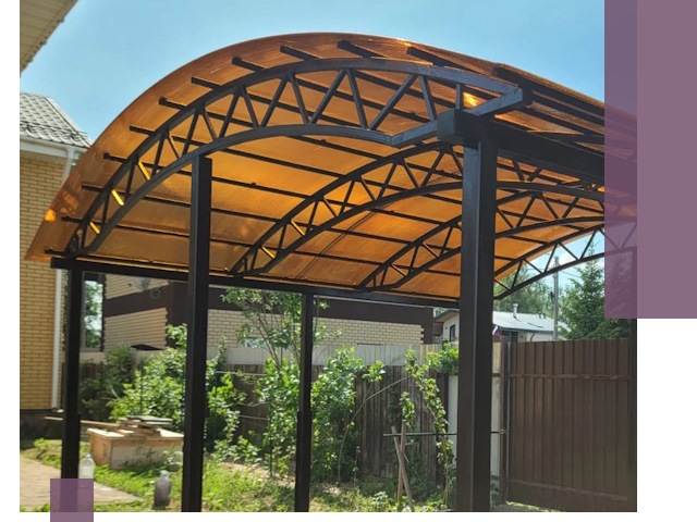 Изготовление навесов под ключ в Кызыле из качественных материалов