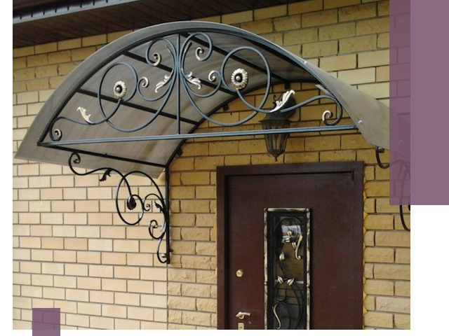 Изготовление козырьков из металла под ключ в Кызыле